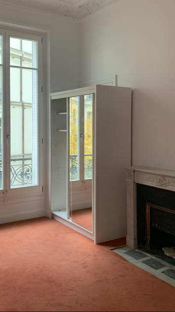 Avant&nbsp;: une chambre en manque de rangements