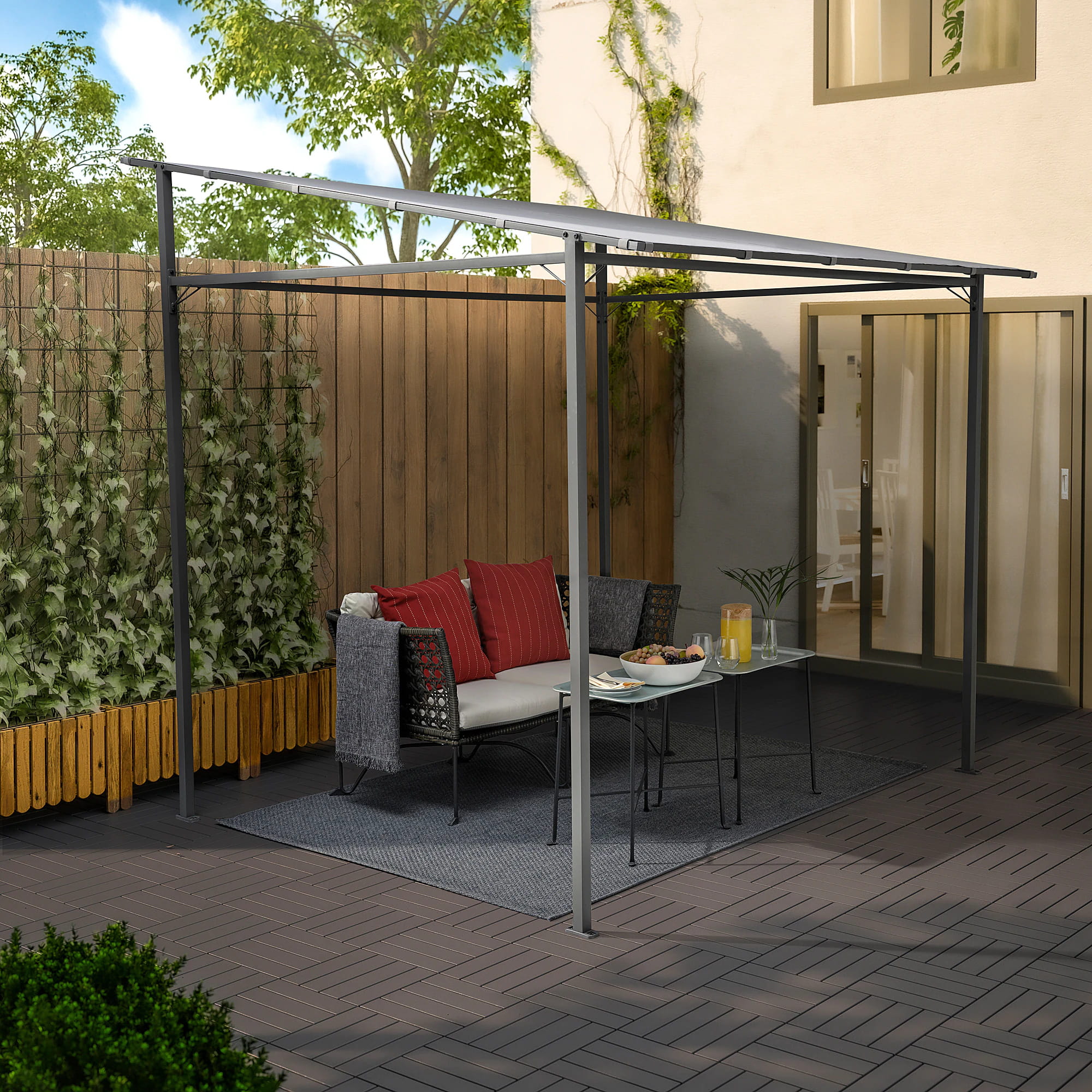 Une tonnelle de jardin petits espaces