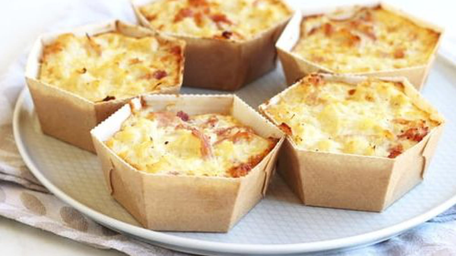  Recettes Légumes & gratins Petits cakes de chou-fleur au jambon