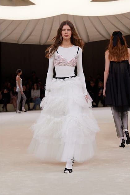 Look 51&nbsp;du d&eacute;fil&eacute; Chanel haute couture printemps-&eacute;t&eacute; 2024
