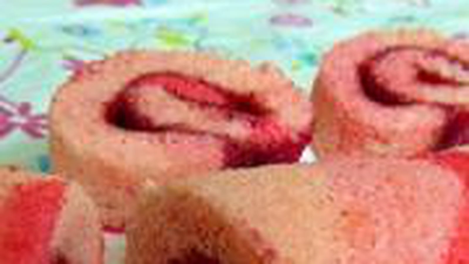 Gâteau roulé à la framboise