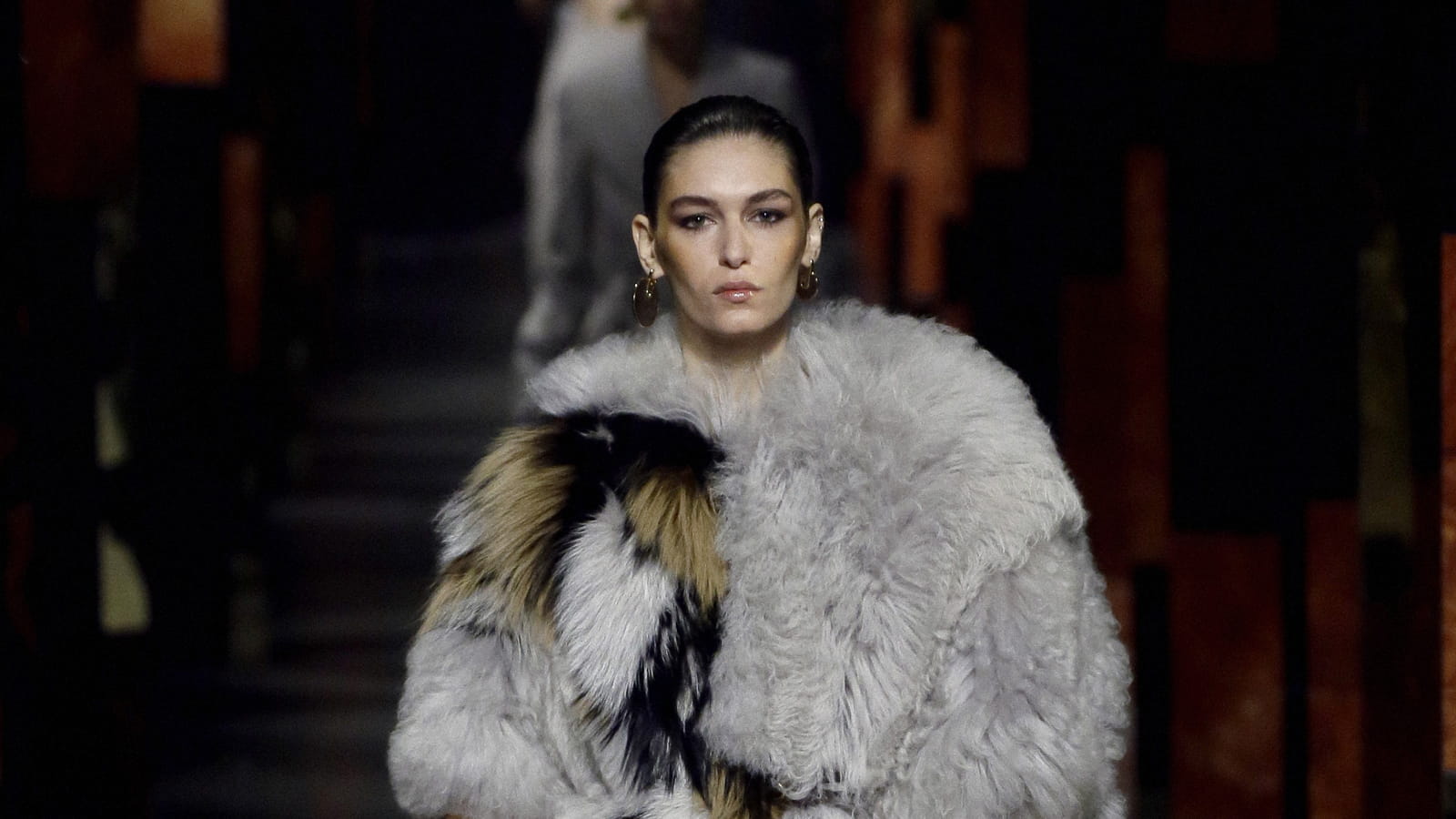 Look 14