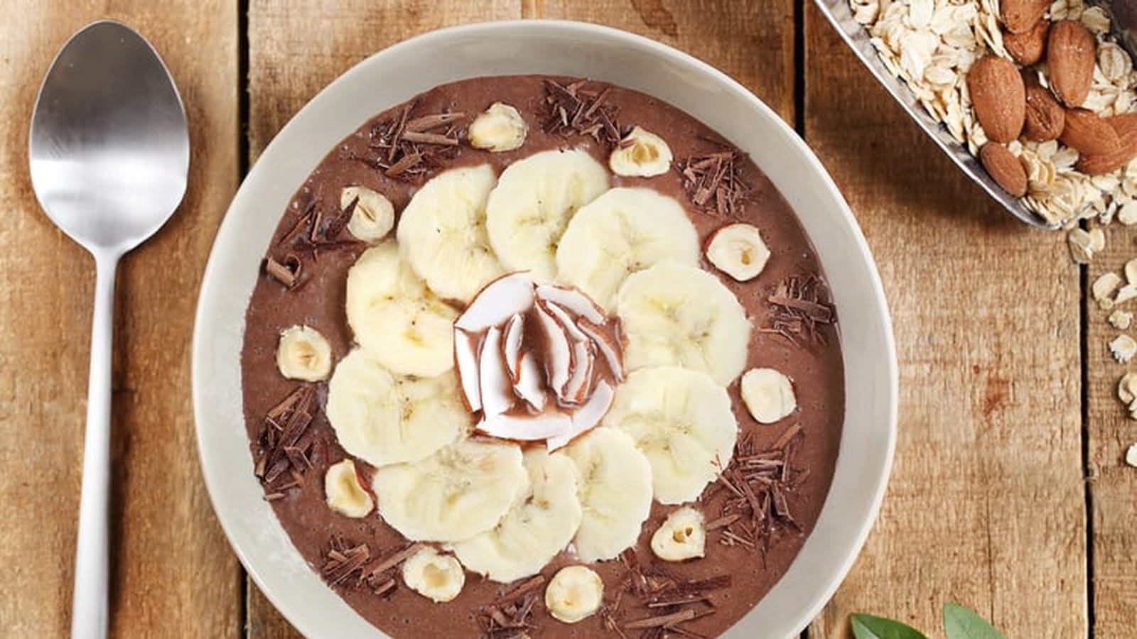 Smoothie bowl chocolat et à la banane