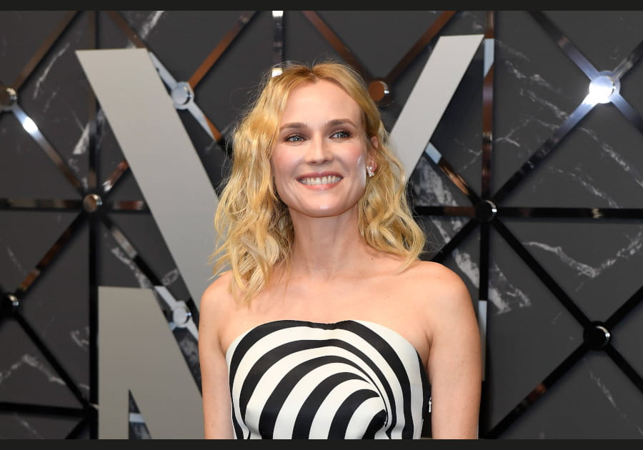 Le mi-long wavy en mouvement de Diane Kruger