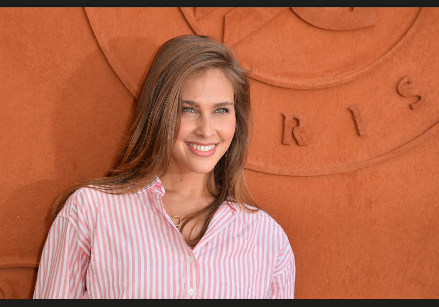 La raie sur le c&ocirc;t&eacute; d'Oph&eacute;lie Meunier