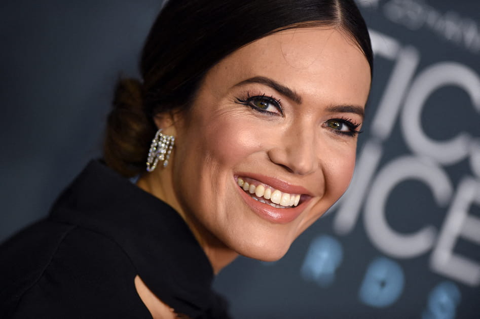 Flop&nbsp;: Mandy Moore et ses cils pattes de mouches