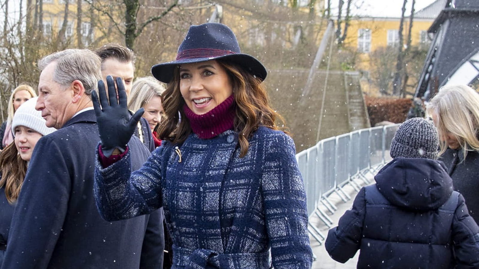 Mary de Danemark en manteau tartan