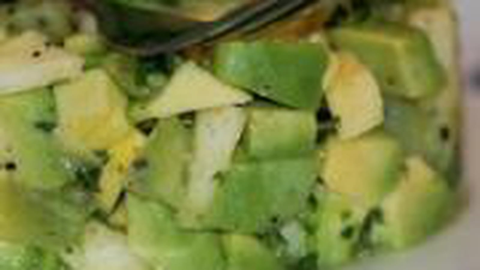 Tartare d'avocats, kiwis et pommes