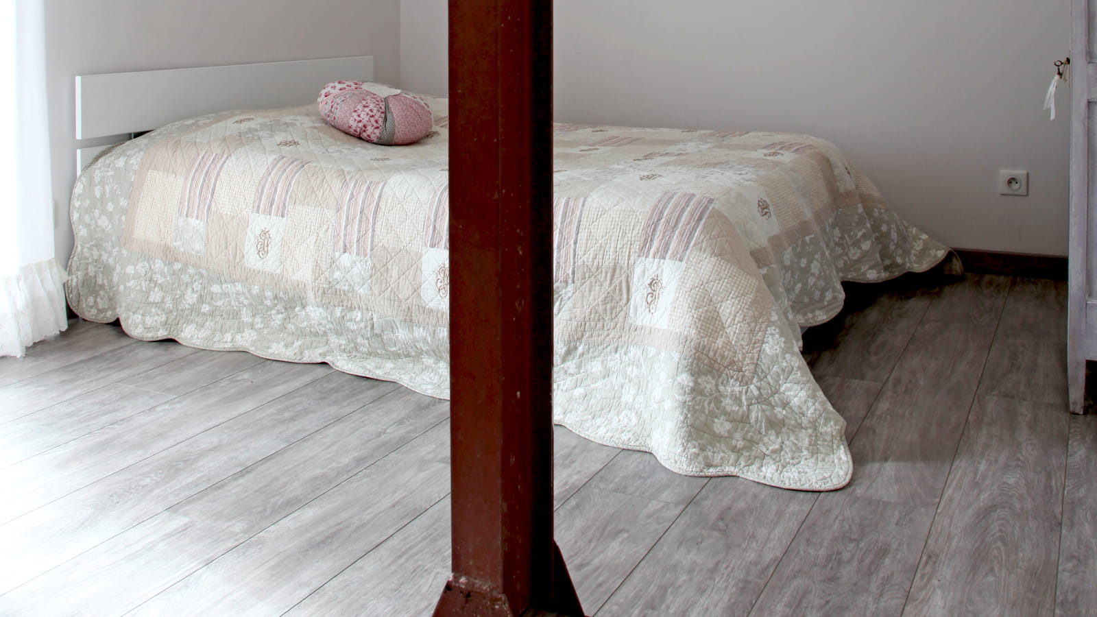 Une chambre d'amis façon loft