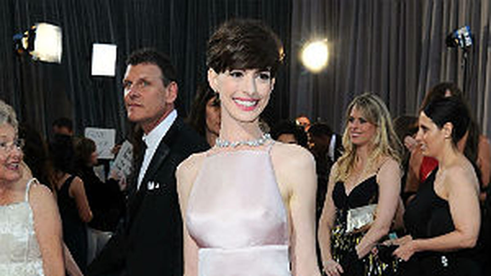 Anne Hathaway
