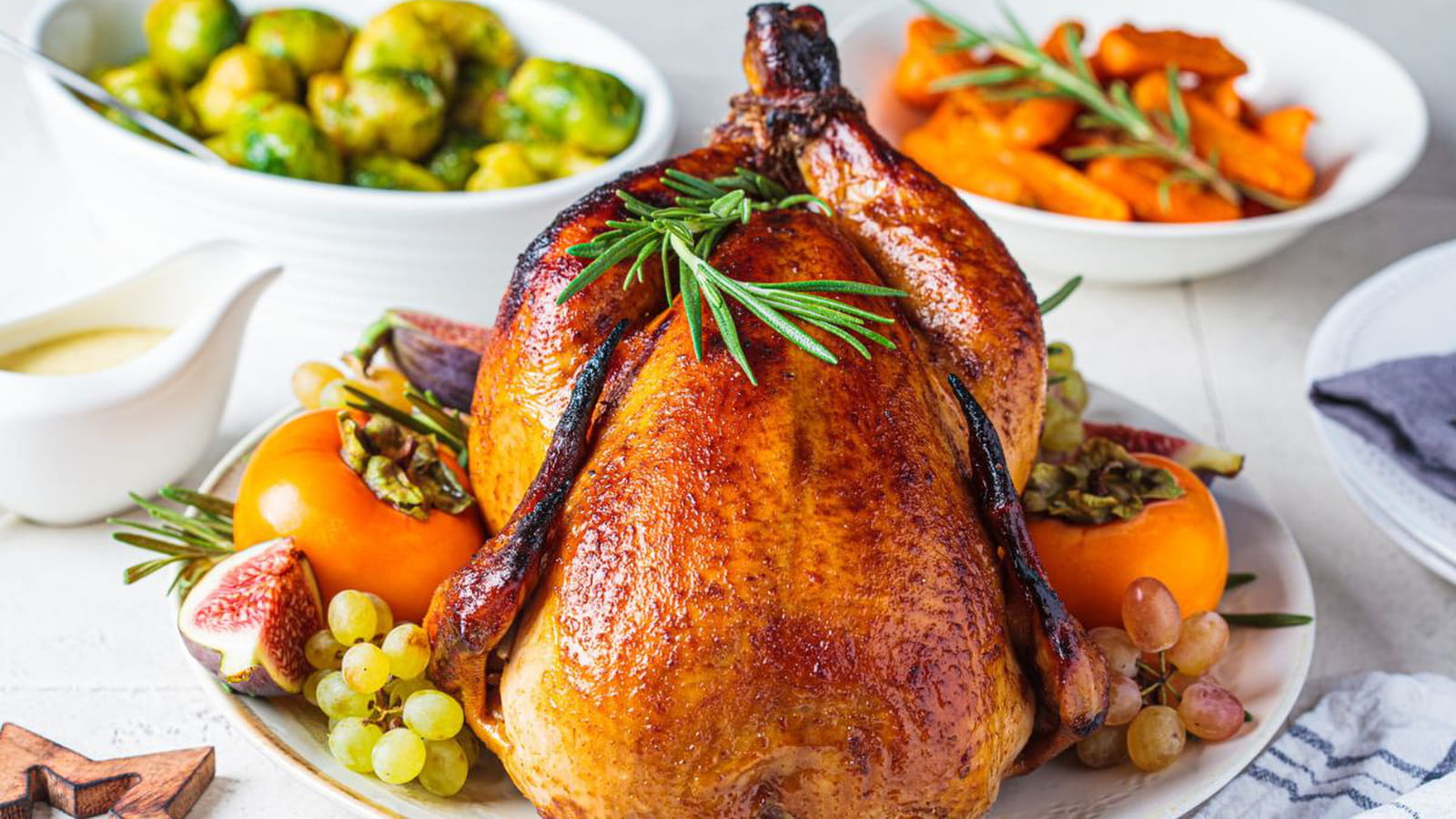 Poulet rôti avec fruits