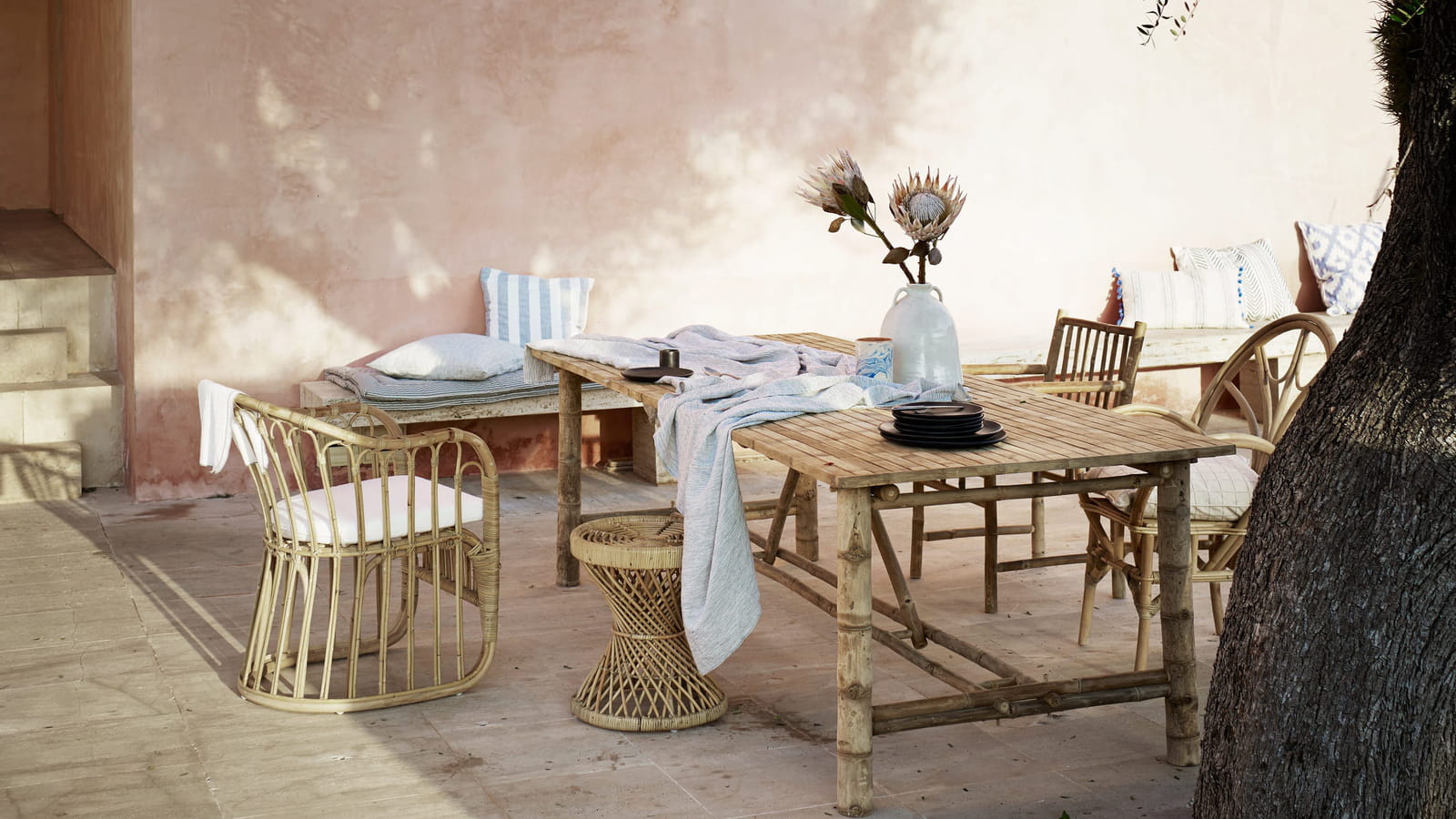 Table de jardin en bambou 