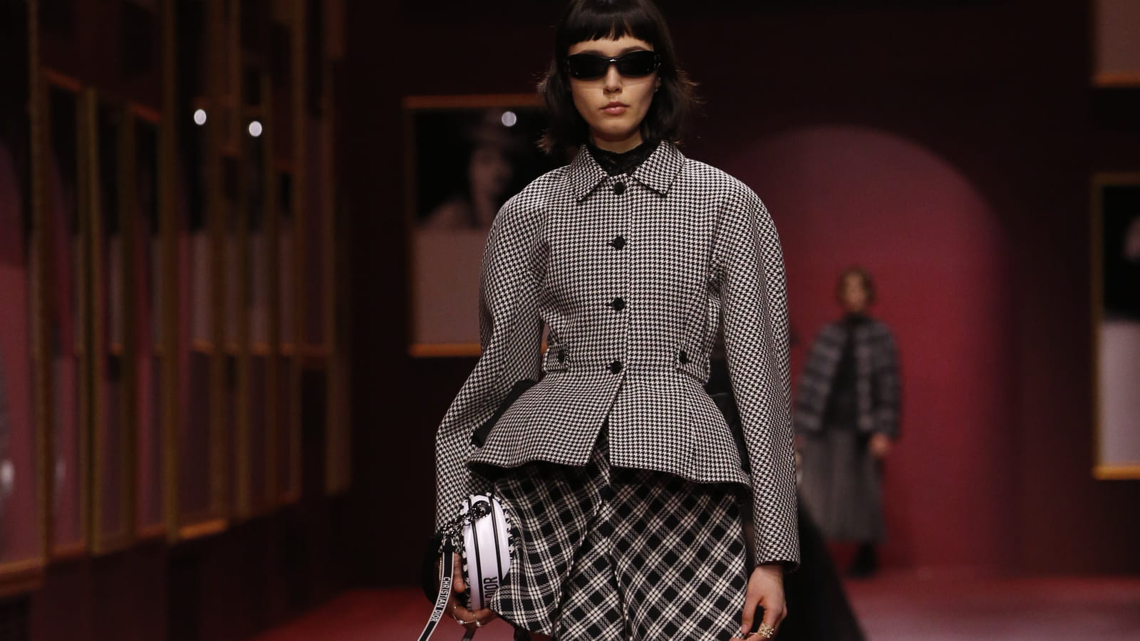 Look 47
