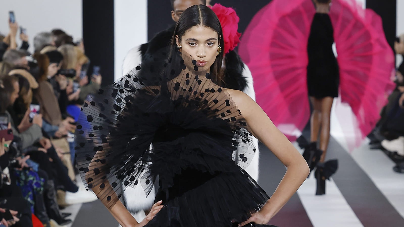 Look 37