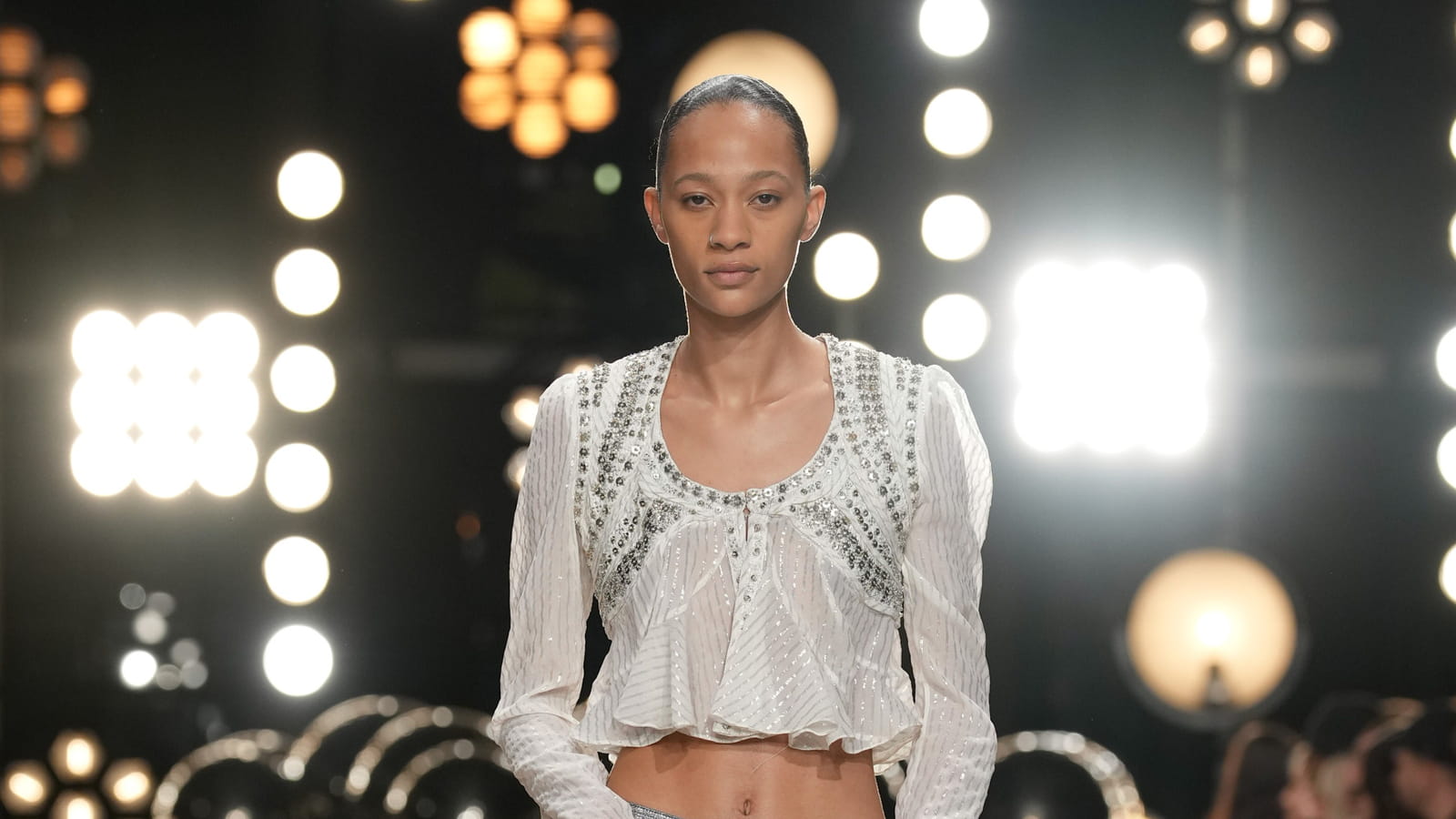Look 52