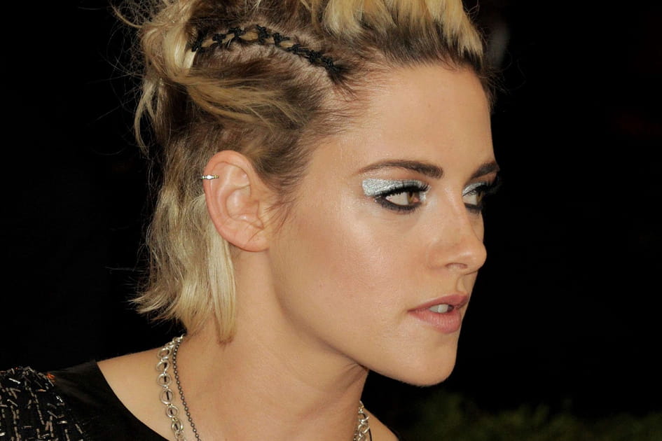 Le piercing &agrave; l'h&eacute;lix de Kristen Stewart
