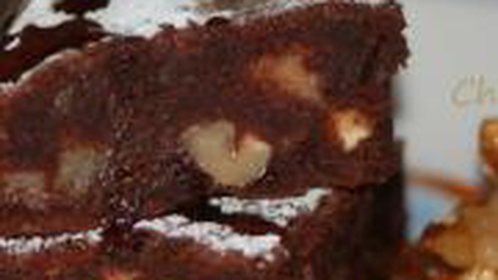 Brownie aux pommes et noix caramélisées