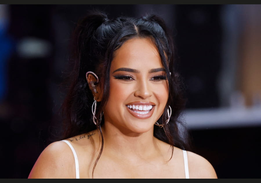 Top&nbsp;: le maquillage glamour de Becky G