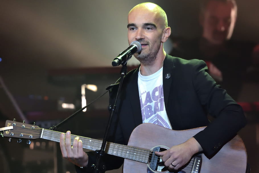 Le Corona Minus, la chanson d'Aldebert contre le Covid-19
