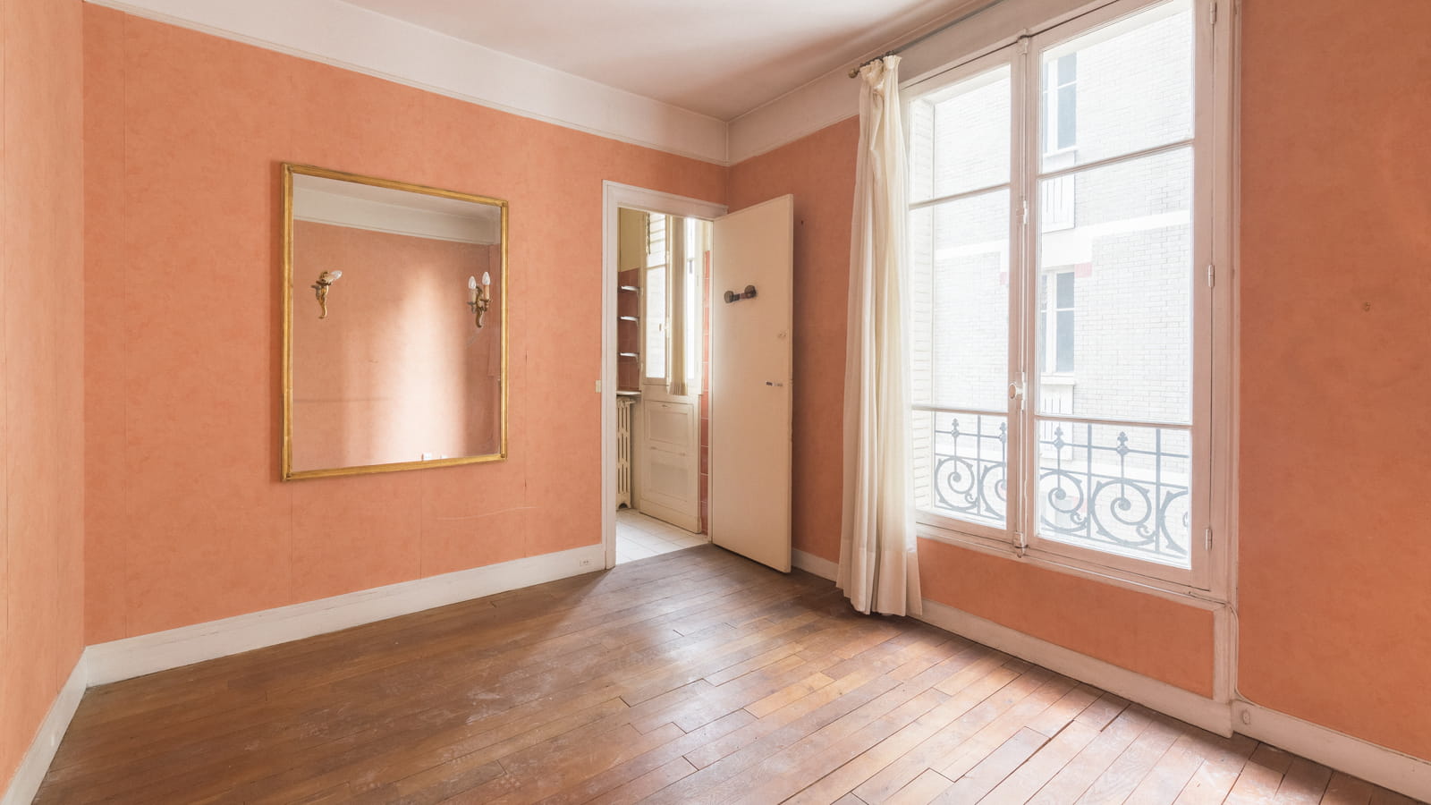 Chambre 1 avant 