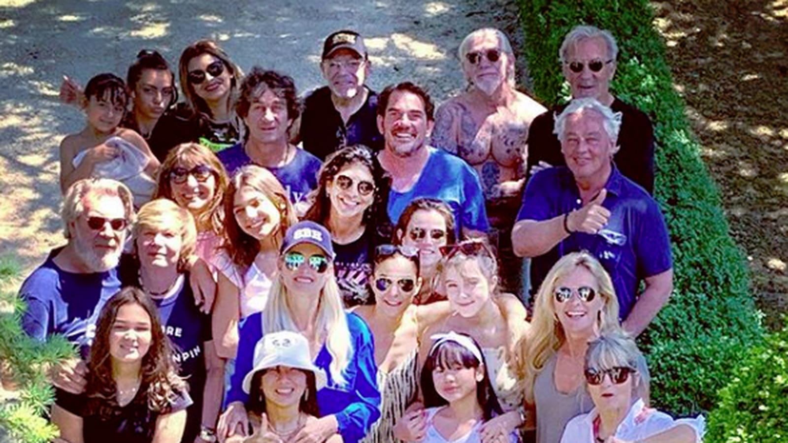Laeticia Hallyday, Jade et Joy Hallyday, Elodie Piège, Pierre Rambaldi, Marie Poniatowski