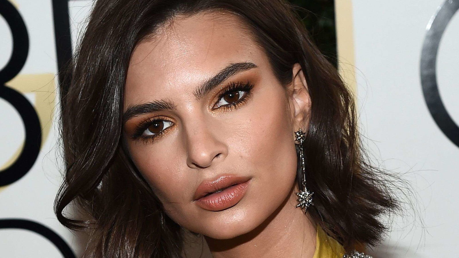 Emily Ratajkowski