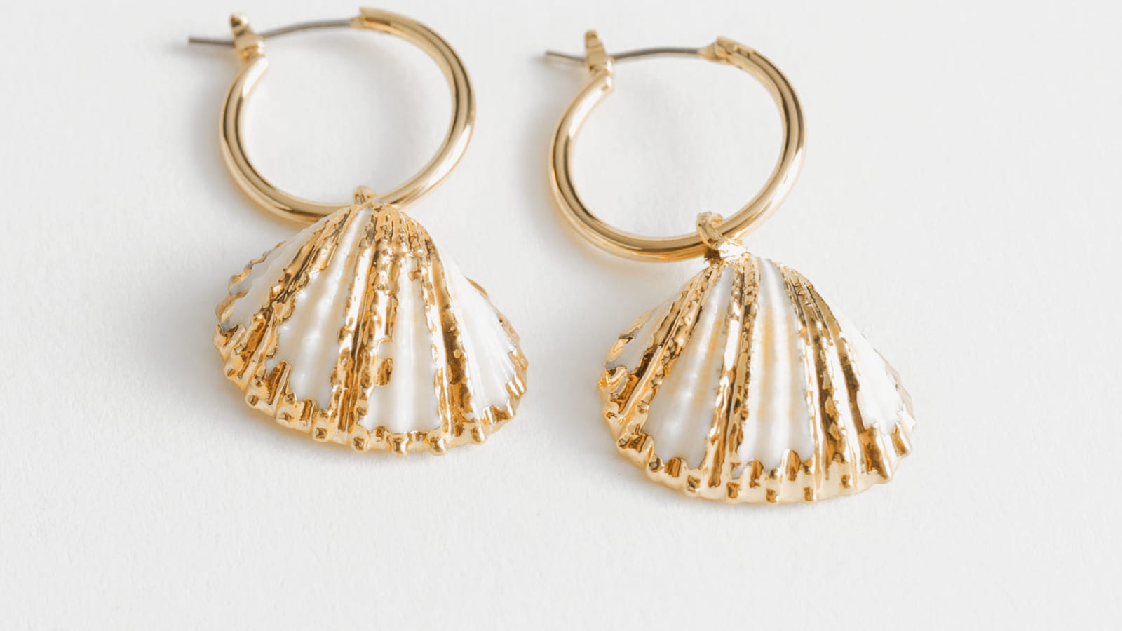 Boucles d'oreilles & Other Stories