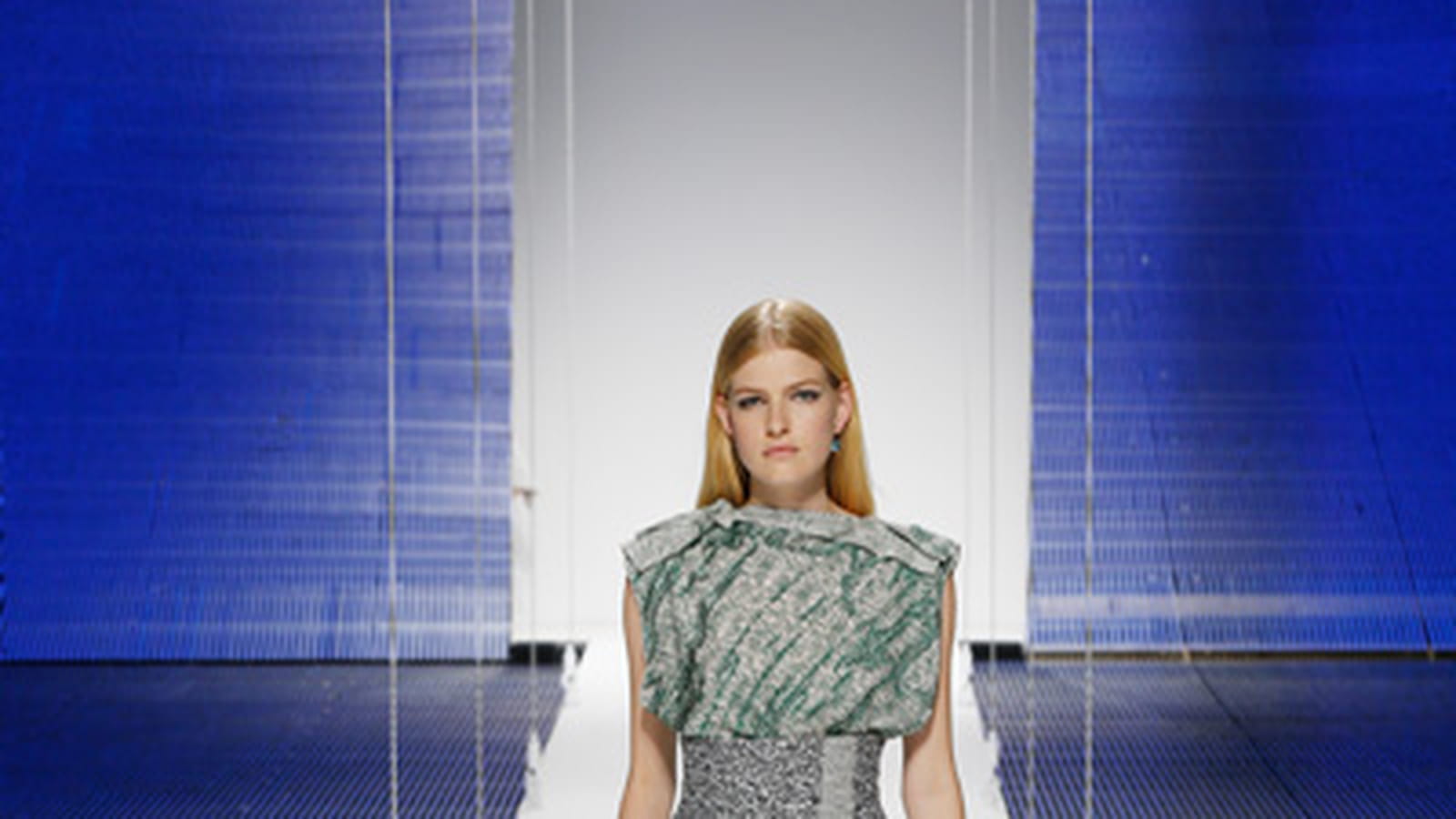 Défilé Dior croisière 2015 : passage 38