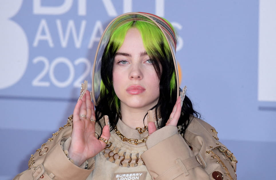 Billie Eilish et sa coloration verte partielle