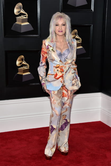 Cyndi Lauper en Moschino