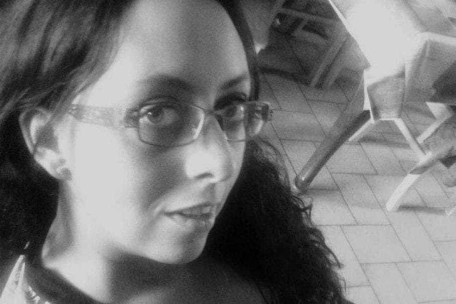 "Les voisins ont tout vu, mais n'ont rien fait" (Louise, tabassée par son ex)