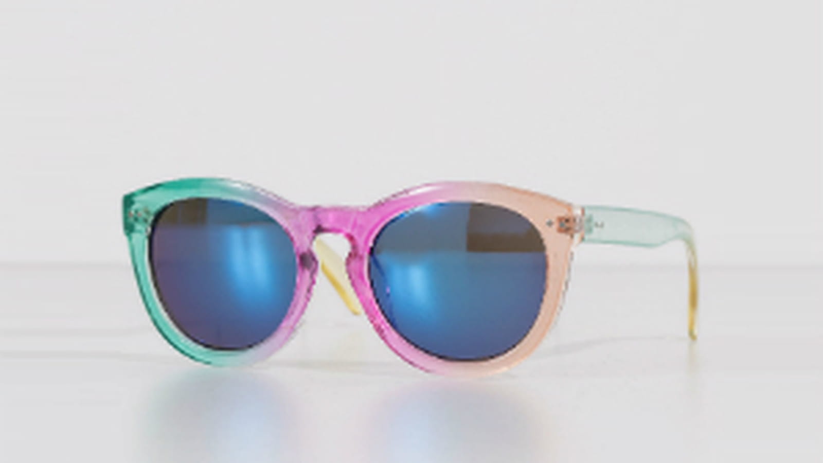 Lunettes de soleil Pull and Bear