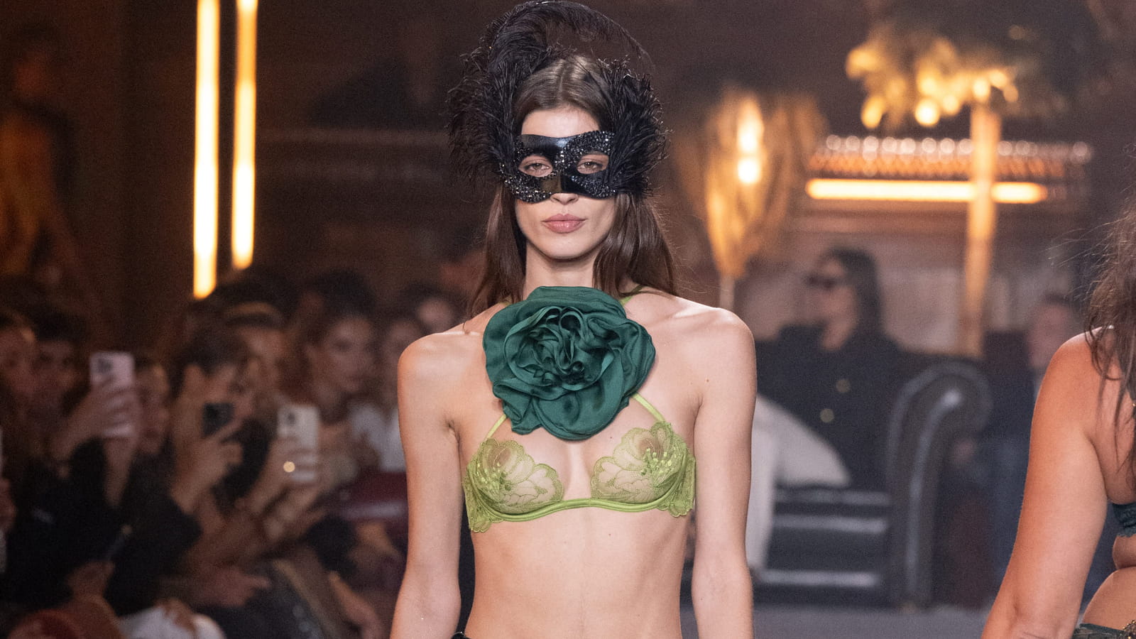 Look 31