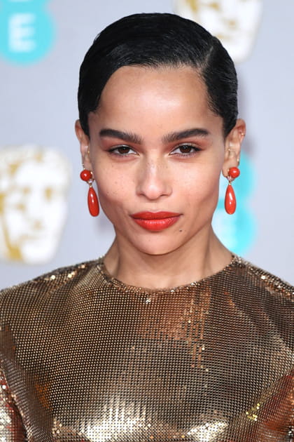 Les l&egrave;vres orang&eacute;es de Zo&euml; Kravitz