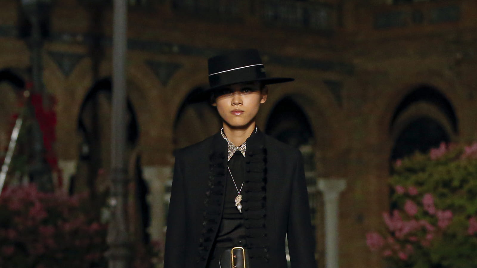 Look 21