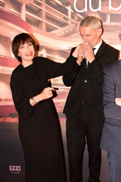 Lambert WIlson, gentleman face à Kristin Scott Thomas