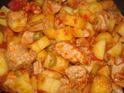 Sauté de porc aux tomates et olives