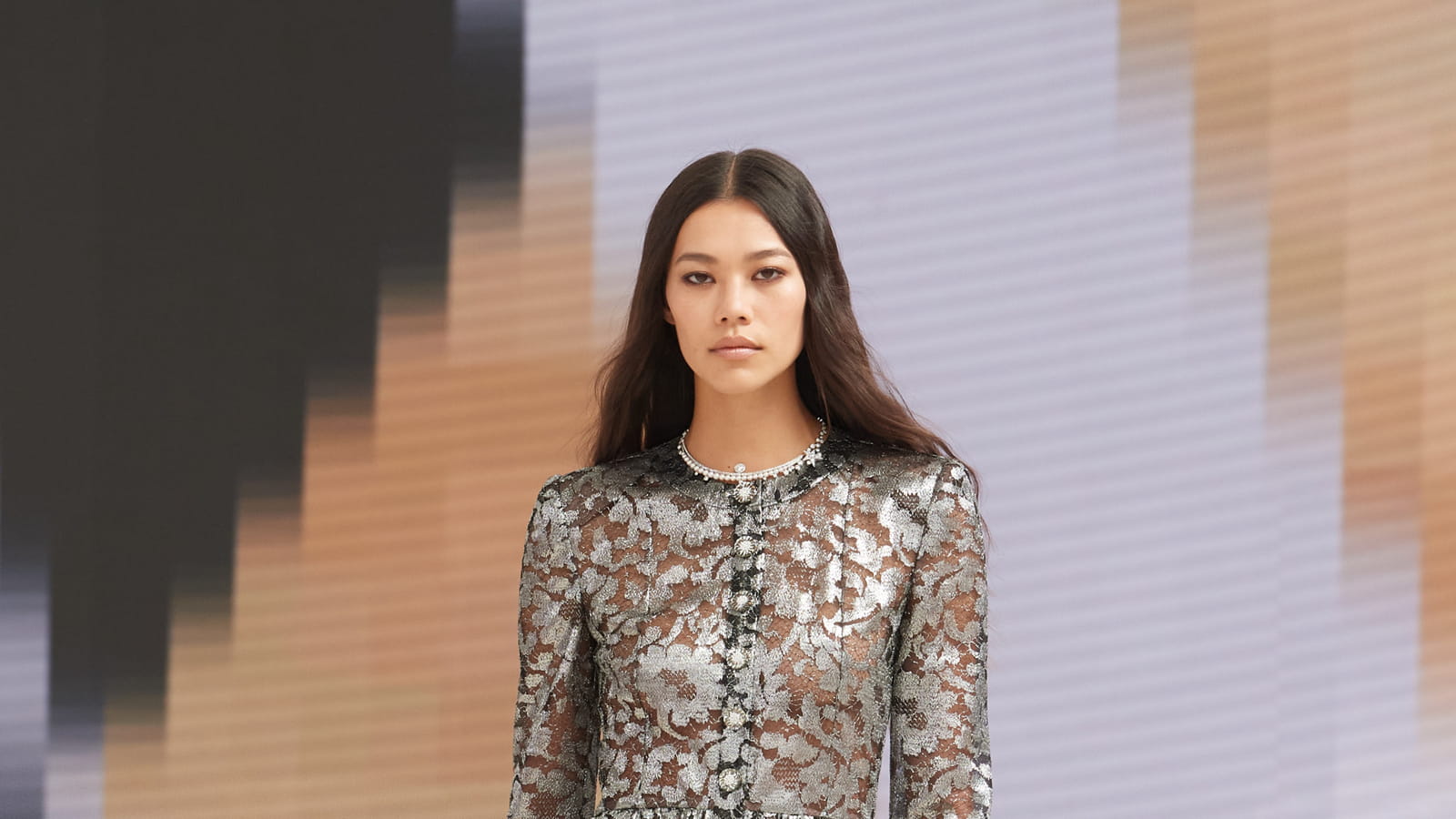 Look 27