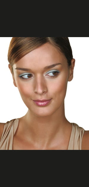 Ultra bronz&eacute;e