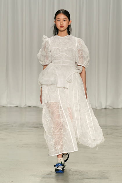 D&eacute;fil&eacute; Cecilie Bahnsen automne-hiver 2022-2023