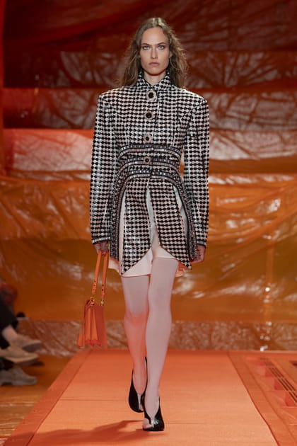 Look 41 du défilé Louis Vuitton printemps-été 2024