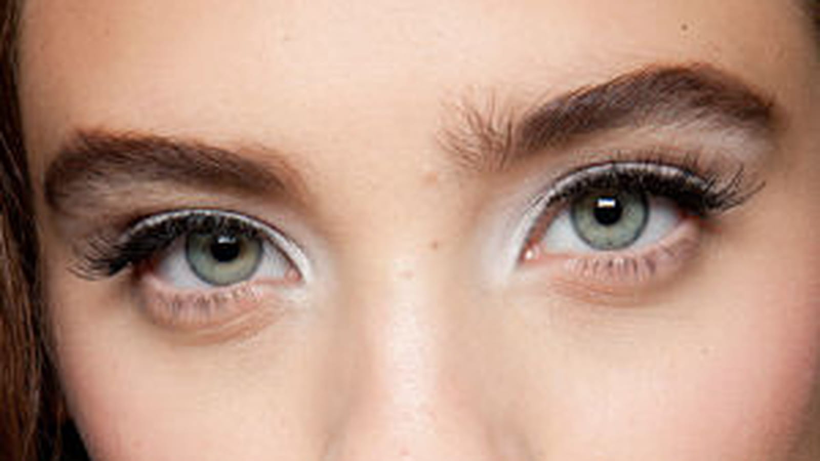 Regard élégant