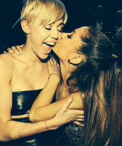 ariana grande instagram arianagrande 2