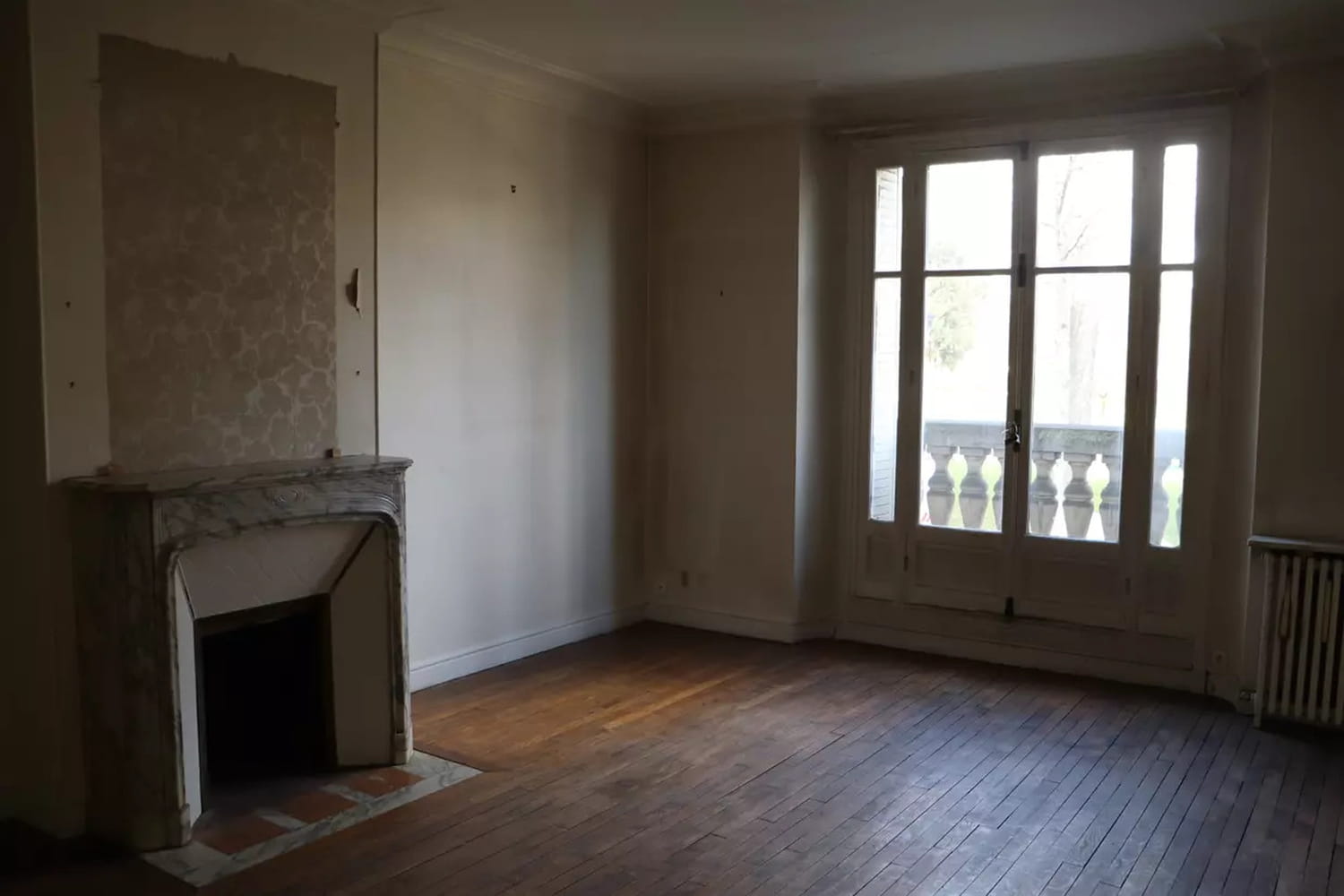 a room in its own right which today gives way to refined comfort