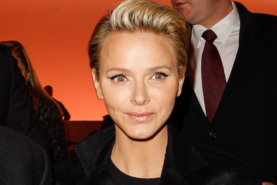 L'eyeliner fin de Charlene de Monaco