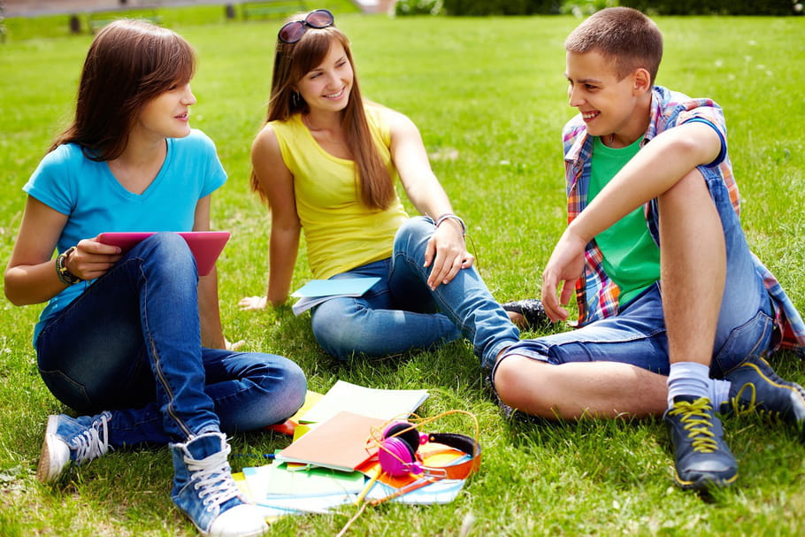Les clés pour trouver un séjour linguistique à son enfant