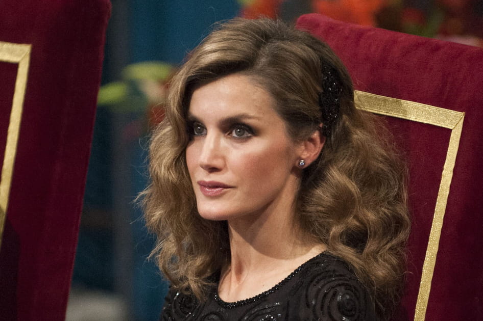 Le one side hair volume de Letizia d'Espagne