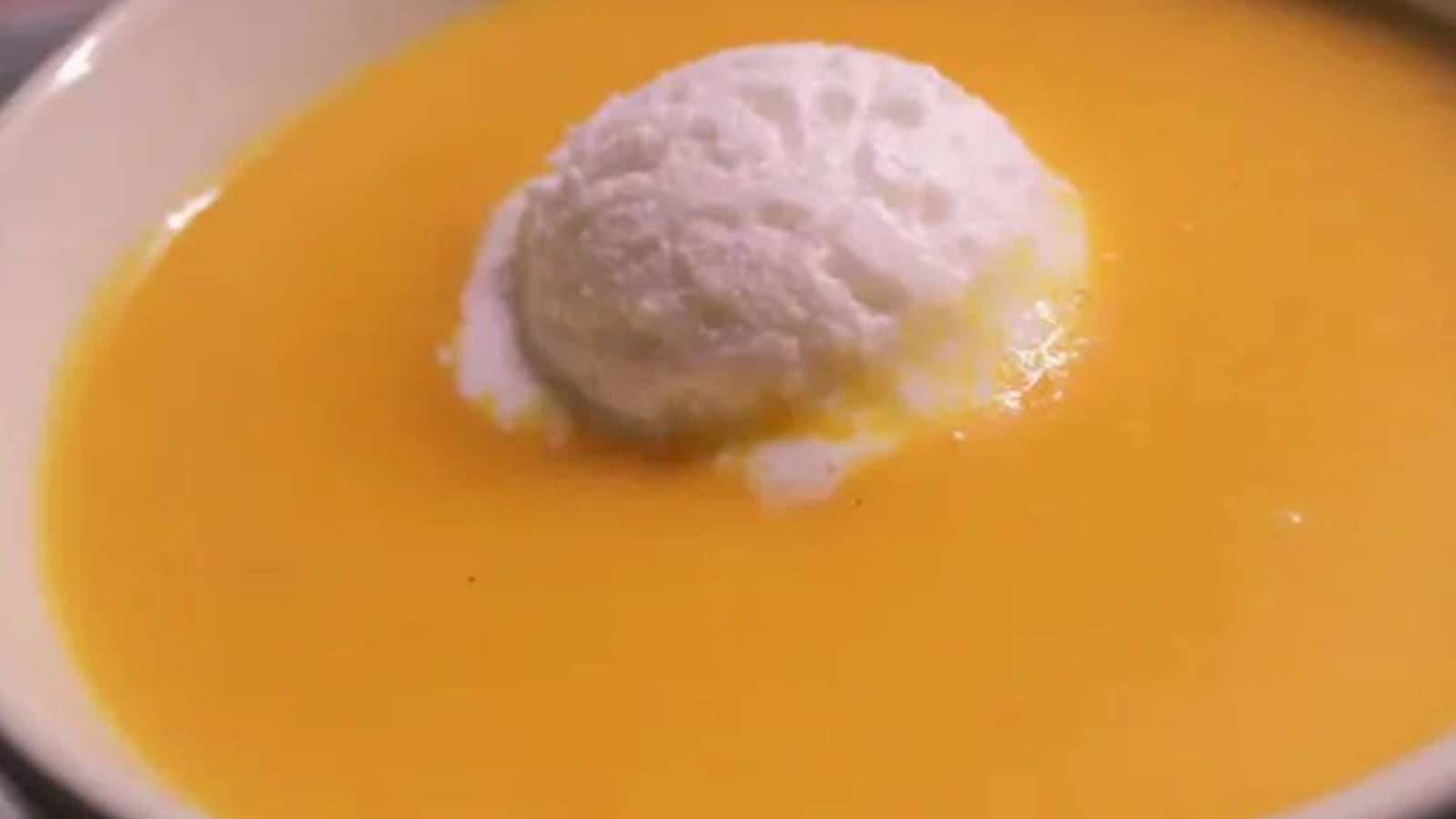 Velouté de potimarron & sorbet coco