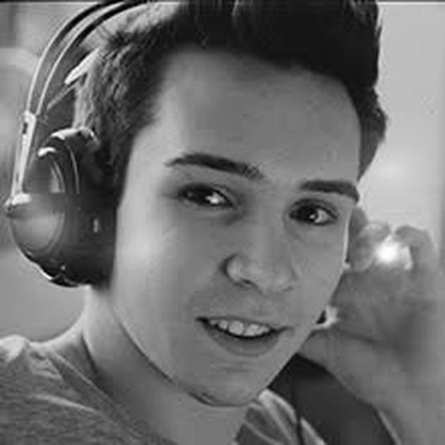 8e : DominGo, youtubeur