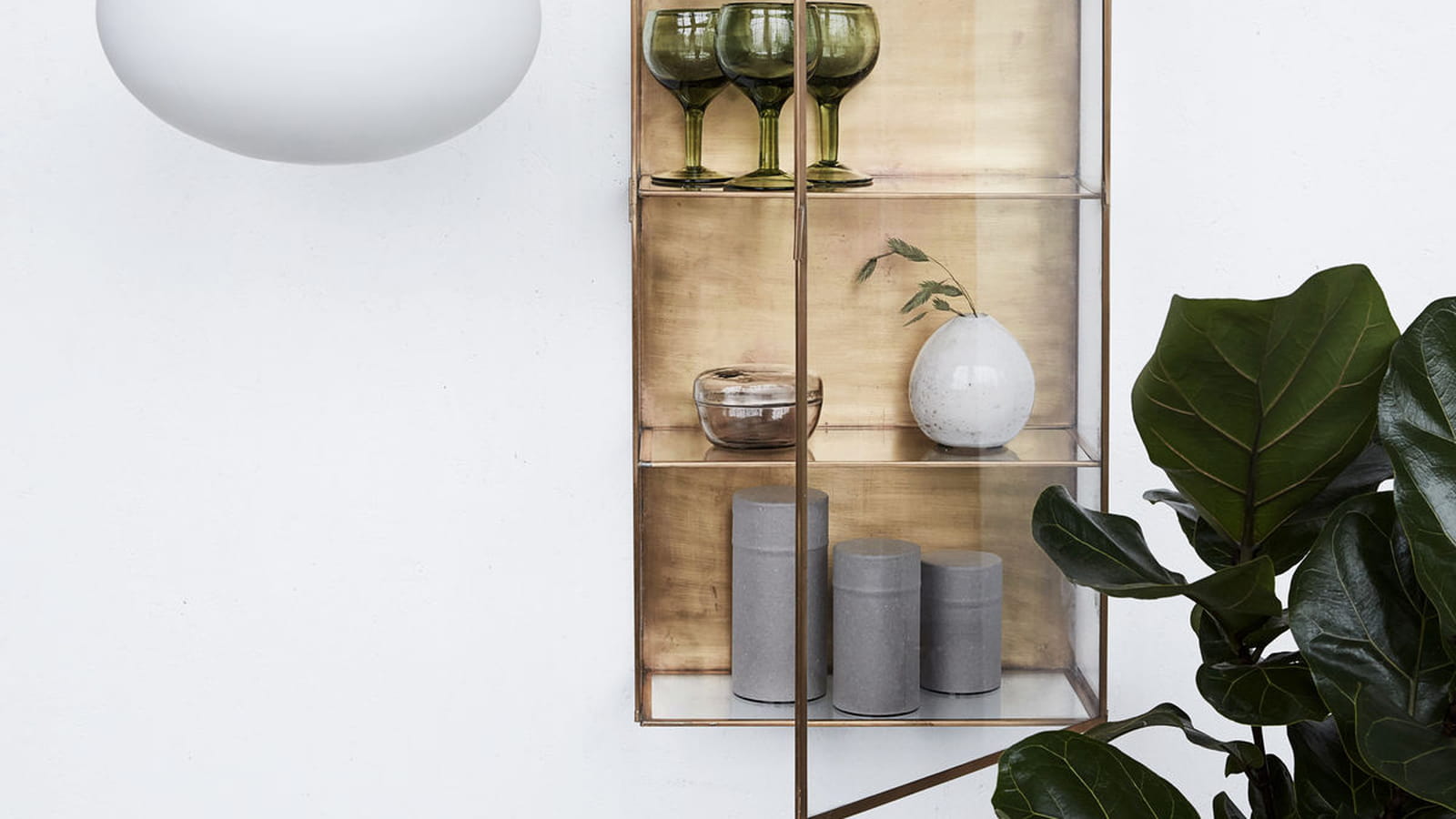 Vitrine en laiton House Doctor